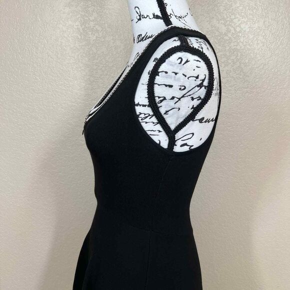 Rehab black dress fit and flare sleeveless size S front half zipper closure goth - Picture 11 of 14